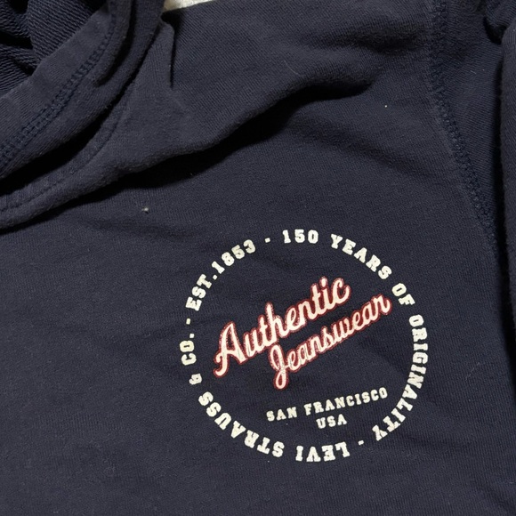 Levis Cropped Hoodie - Picture 14 of 16